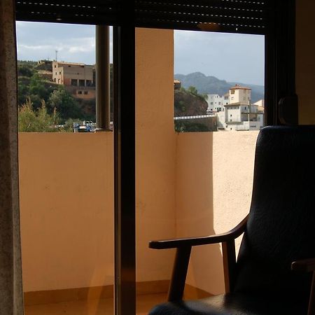 Hotel Llucena Lucena del Cid Buitenkant foto