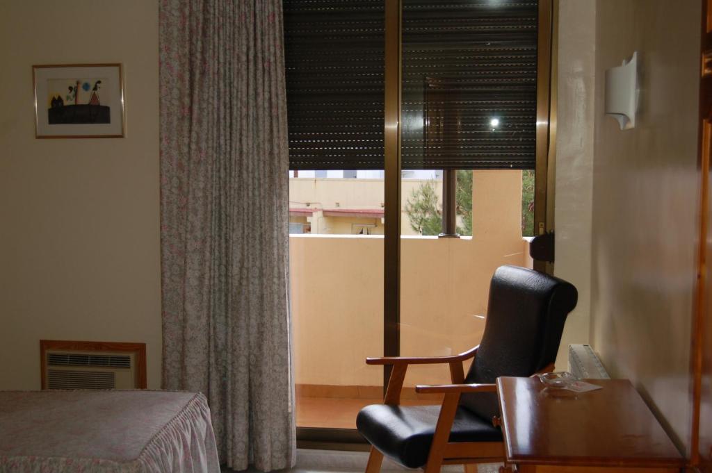 Hotel Llucena Lucena del Cid Buitenkant foto
